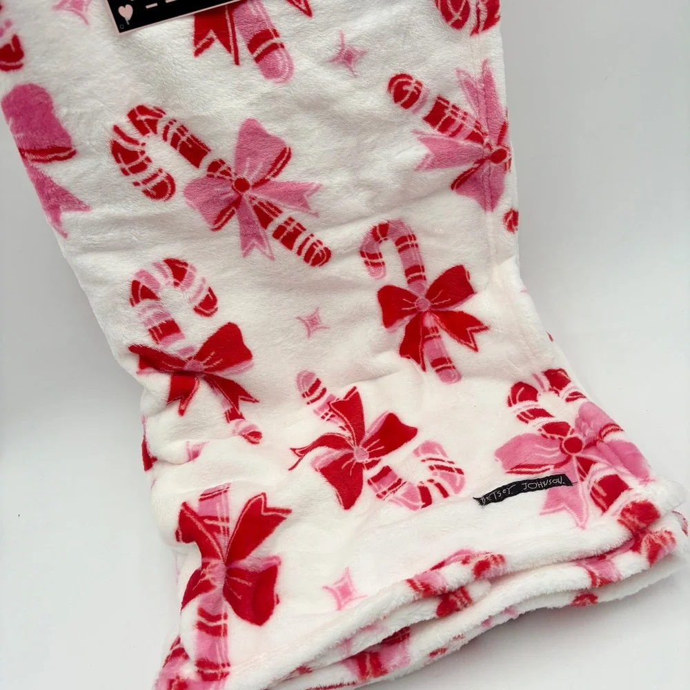 Betsey Johnson Plush Throw Christmas Blanket Candy Cane Bows‎ Soft Cozy Holiday